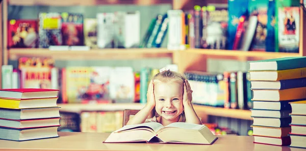 Kinder Onderwijs Levenswijze Leren Concept Met School — Stockfoto