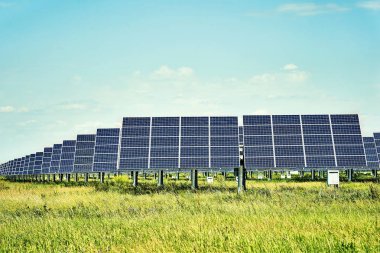 Yeşil elektrik. Metin, kopyalama alanı, web afişi, banne için yer