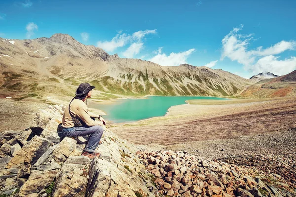 Úžasně krásná místa přirozeného prostředí, horské pozemky — Stock fotografie