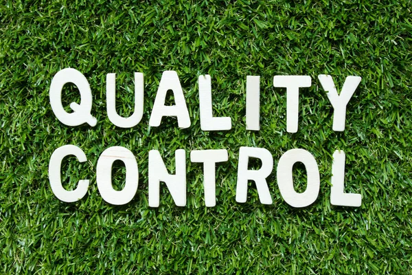 Letra del alfabeto en el control de calidad de la palabra en el fondo ...