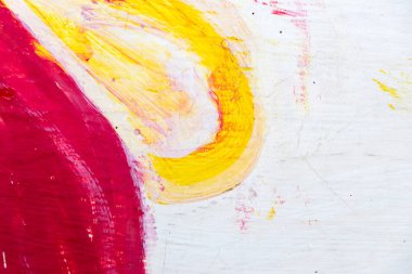 Soyut resim beton zemin üzerine kırmızı, beyaz ve sarı