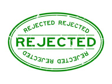 Grunge yeşil reddedilen kelime oval lastik mühür damgası beyaz arka plan üzerinde