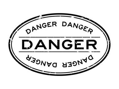 Grunge siyah tehlike kelime oval lastik mühür damgası beyaz arka plan üzerinde