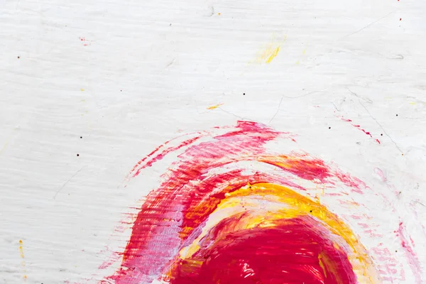 Pintura abstracta roja, blanca y amarilla sobre fondo de hormigón —  Fotos de Stock