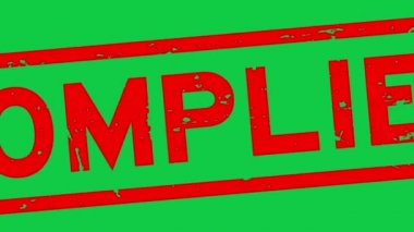 Grunge kırmızı sözcüğün kare mührünü yeşil arkaplanda yakınlaştır
