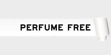 Yırtılmış gri kağıt arka planda yırtık bölümün altında parfüm yok