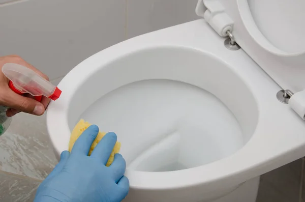 Cleaner Glove Cleans Toilet — Stock Photo, Image