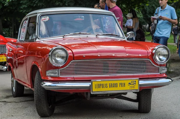 Lwów Ukraina Czerwca 2018 Stary Vintage Retro Lloyd Samochód Jeździ — Zdjęcie stockowe