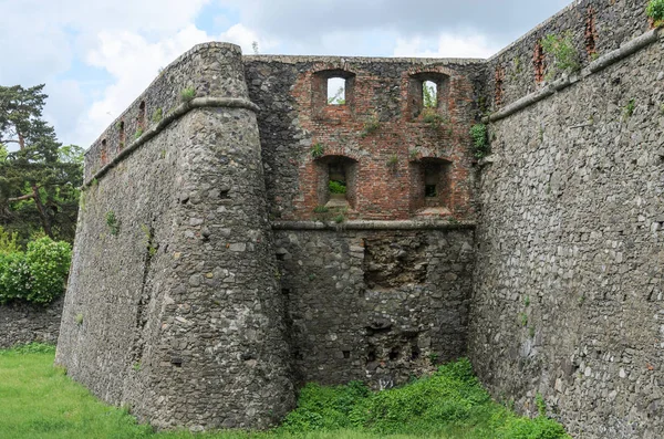 Muren Ruïnes Van Het Kasteel Van Uzhgorod — Stockfoto