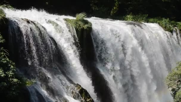 Гірські Каскади Водоспаду Каката Делле Мармор Італії — стокове відео