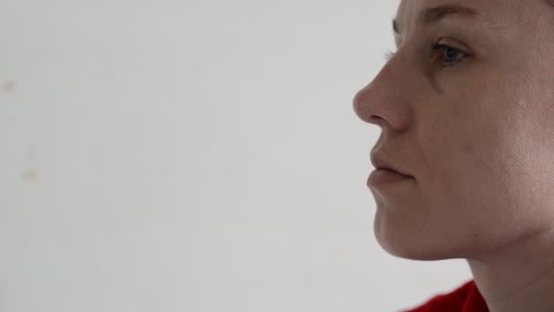 Γυναίκα Που Κάνει Την Ιατρική Διαδικασία Αναπνευστική Εισπνοή Μάσκα — Αρχείο Βίντεο