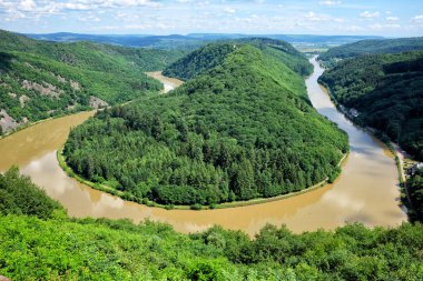 Saarschleife: Saarland, Germany döngüde Panoraması
