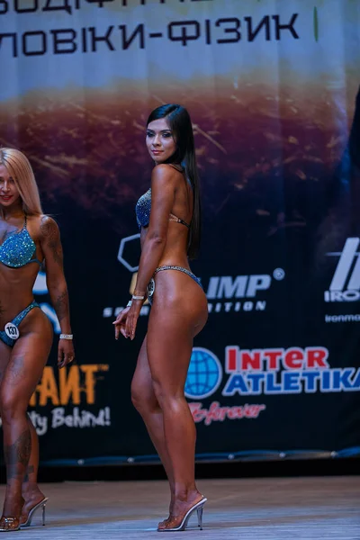 Women Performance Kiev City Bodybuilding Cup Premises Kiev Polytechnic Institute — Stock Photo, Image