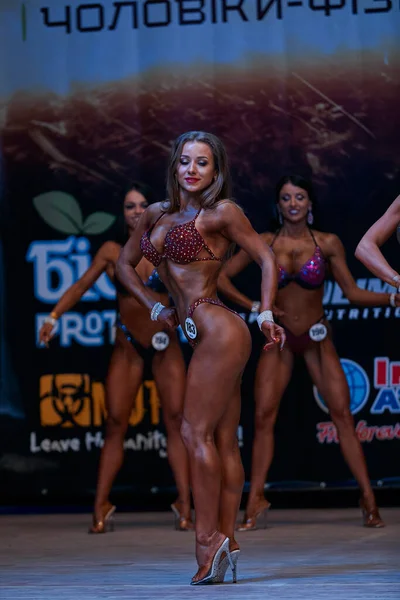 Auftritt Der Frauen Beim Bodybuilding Cup Der Stadt Kiew Den — Stockfoto