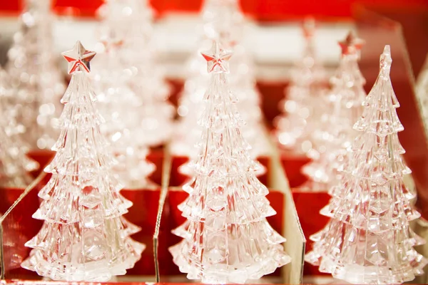 Vele Cristal Kleine Decoratieve Fir Tree Rode Vak Winkel Kerstmarkt — Stockfoto