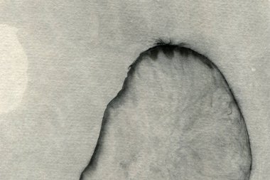 Soyut siyah mürekkep lekesi. Suluboya kağıdına Çin mürekkep arkaplanı. 