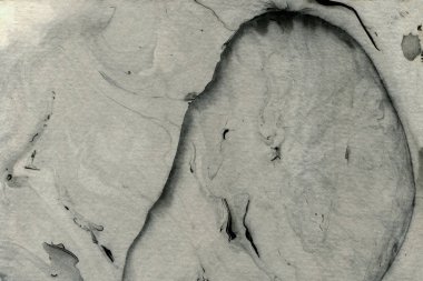 Soyut siyah mürekkep lekesi. Suluboya kağıdına Çin mürekkep arkaplanı. 