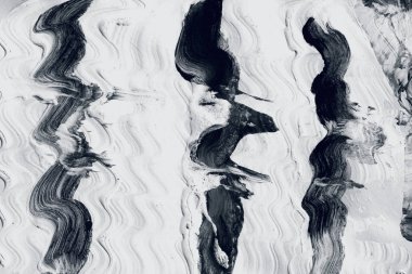 Soyut mürekkep arkaplanı. Mermer tarzı. Siyah ve beyaz boya dokusu. Ağ ve oyun tasarımı için duvar kağıdı. Grunge çamur sanatı. Makro alçı macunu görüntüsü. Boyalı alçının kara lekesi.