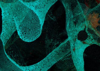 Soyut mürekkep arkaplanı. Mermer tarzı. Beyaz kağıda siyah boya dokusu. Ağ ve oyun tasarımı için duvar kağıdı. Grunge çamur sanatı. Kalem suyunun makro resmi. Koyu Smear