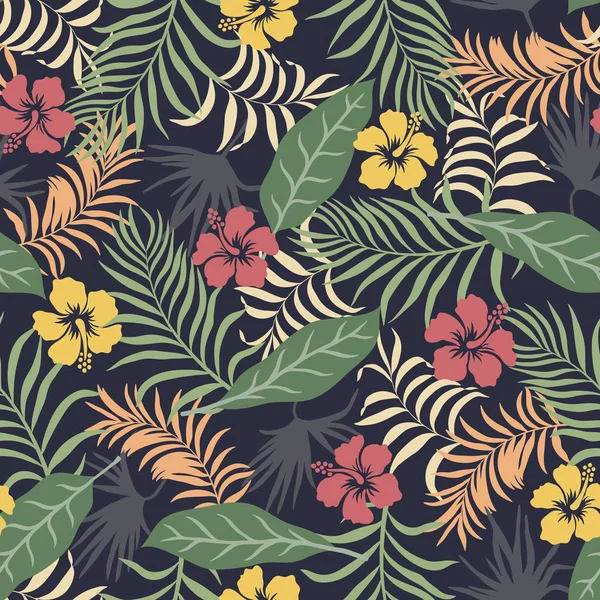 Fondo Tropical Con Hojas Palma Flores Patrón Floral Sin Costuras — Vector de stock