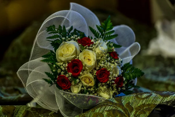 beautiful bridal bouquet with red and white roses. High quality photobeautiful bridal bouquet with red and white roses
