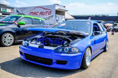 Modena, İtalya: 1 GIU 2018: JCM Japonya Otomobil Toplantısı Autodromo di Modena Ücretsiz Araba Toplantısı