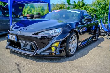 Modena, İtalya: 1 GIU 2018: JCM Japonya Otomobil Toplantısı Autodromo di Modena Ücretsiz Araba Toplantısı