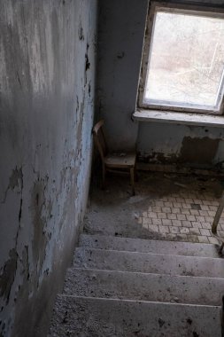Çernobil Pripyat nükleer patlama merdivenleri mahvettikten sonra şehri terk etti. 