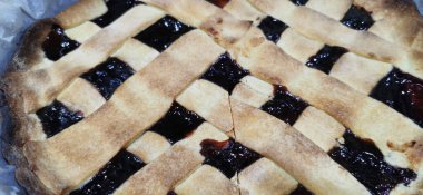 Ev yapımı çilekli tart. Yüksek kalite fotoğraf