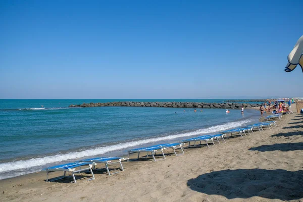 Playa Focene Ostia Costa Romana Con Arena Rocas Foto Alta — Foto de Stock