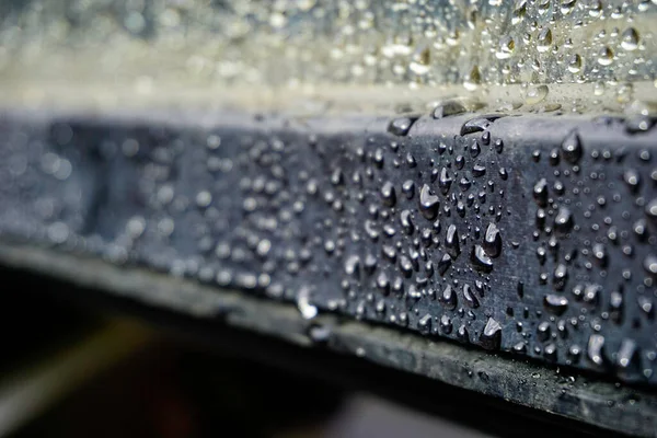 Gotas Lluvia Agua Patrón Motivo Vertical Vidrio Foto Alta Calidad — Foto de Stock