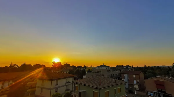 Bibbiano Reggio Emilia Hermoso Amanecer Panorámico Sobre Ciudad — Foto de Stock