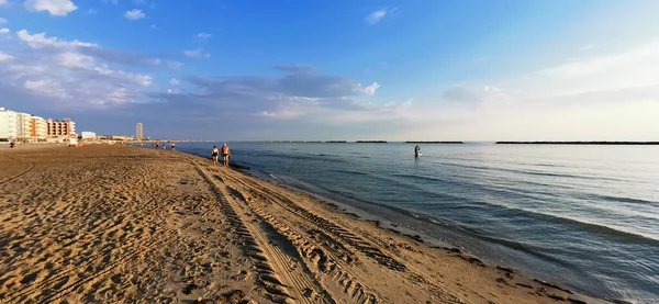 Схід Сонця Людей Пляжі Cesenatico Rimini Riccione Italy Фотографія Високої — стокове фото