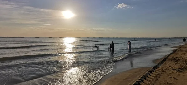 Playa Cesenatico Amanecer Con Mar Olas Foto Alta Calidad — Foto de Stock