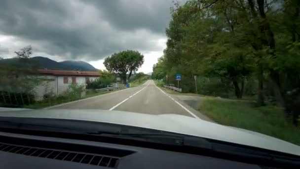 Droga Samochodu Zielonych Wzgórzach Parmy Wysokiej Jakości Materiał — Wideo stockowe