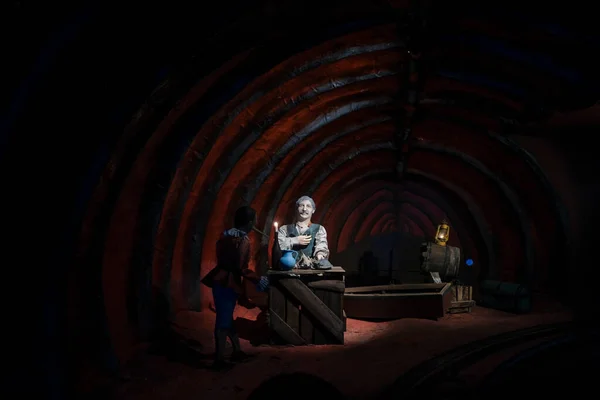 Racconto Pinocchio Con Geppetto All Interno Della Balena Foto Alta — Foto Stock