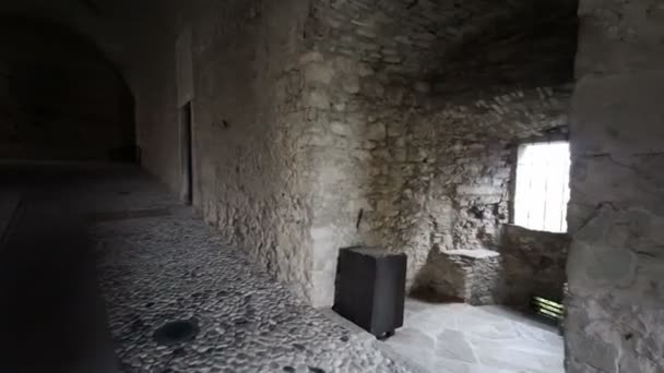 Średniowieczny Korytarz Zamkowy Parma Bardi Kierunku Mostu Zwodzonego Wysokiej Jakości — Wideo stockowe