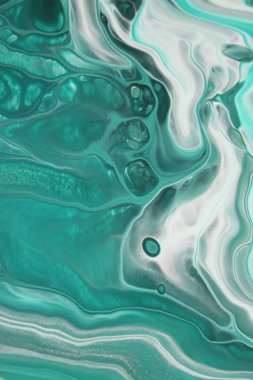 Arka plan için lekelenmiş mavi boyanın tam çerçeve görüntüsü