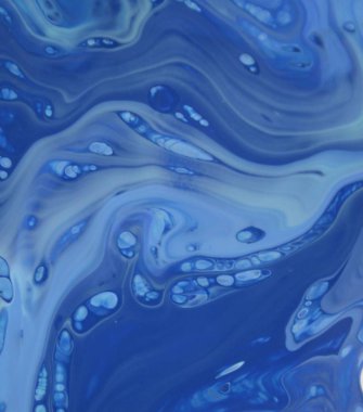 Arka plan için lekelenmiş mavi boyanın tam çerçeve görüntüsü