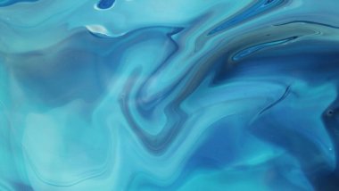 Arka plan için lekelenmiş mavi boyanın tam çerçeve görüntüsü