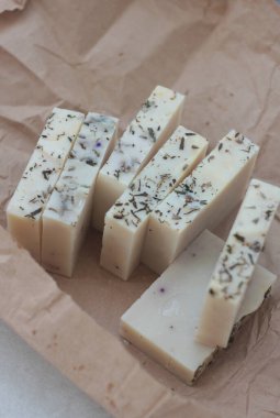 El yapımı sabun reklamı, kozmetik fotoğraf çekimi el yapımı sabun.