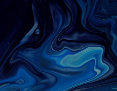 Arka plan için lekelenmiş mavi boyanın tam çerçeve görüntüsü