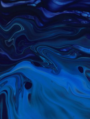 Arka plan için lekelenmiş mavi boyanın tam çerçeve görüntüsü