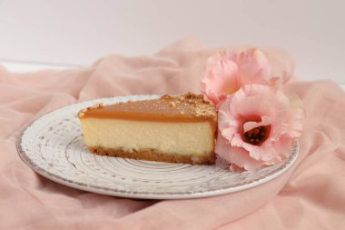 Taze lezzetli cheesecake, yakın çekim.