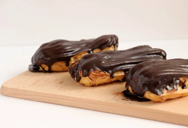 Freschi Eclairs Deliziosi Vicino — Foto Stock