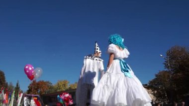 Festival Meydanı. Kitlesel festivaller. Çeşitli eğlence. Konser programı.