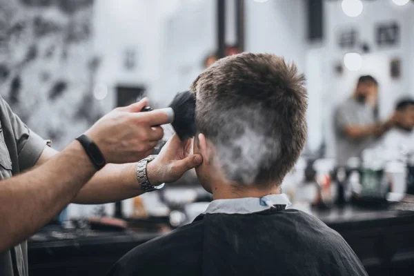 Men Haircut Beauty Salon Barber Makes Haircut Client Preparing Haircut — Stock Photo, Image