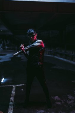 Siber punk tarzı. Siber gözlük..