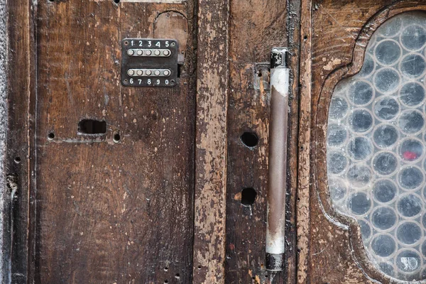 Old Vintage Wooden Doors Close Lock Design Resources — Stock Photo, Image