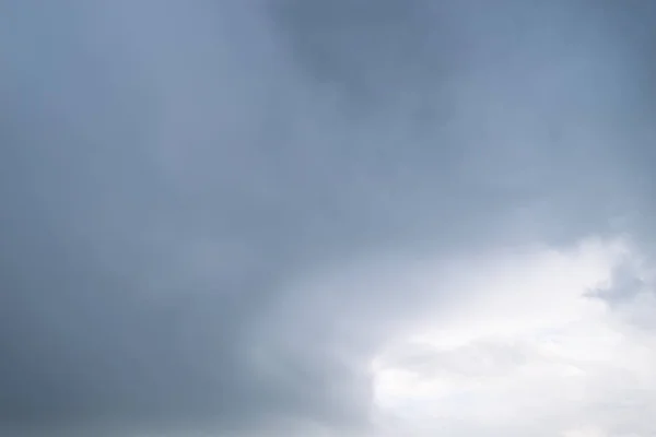 Белые Облака Голубом Небе Текстура Фона Графические Ресурсы — стоковое фото